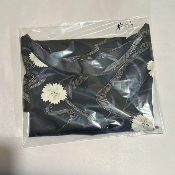 Club Monaco Briley Open-Back Black 100% Silk Floral Print Long Sleeve Blouse #44 - Picture 16 of 16